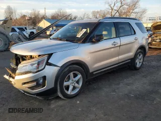 2016 Ford Explorer XLT with VIN 1FM5K7D85GGA61866, listed as a Copart auction lot 89346395 with 84,580 mi miles and Salvage Title. Bid and sale history available at carsss.com. Image 1.