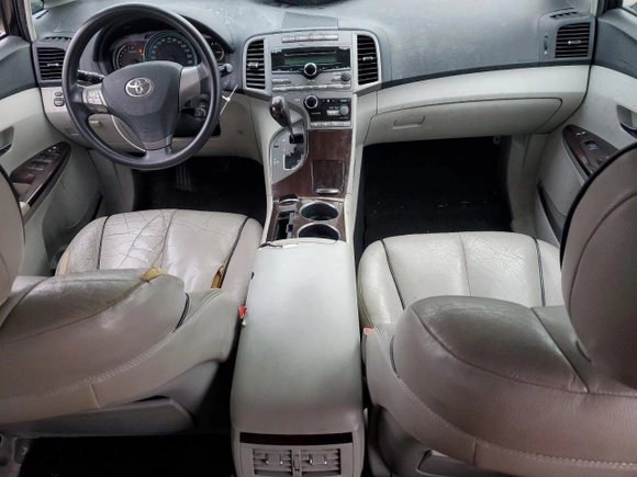 2009 Toyota Venza z VIN 4T3ZK11A29U009869, wystawiony jako Copart lot #85047314 z przebiegiem 320 509 mil mil oraz Szkoda całkowita • Salvage title. Historia ofert i sprzedaży dostępna na DreamBid. Obrazek 8.