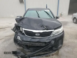 2015 Kia Sorento LX with VIN 5XYKT3A69FG642353, listed as a Copart auction lot 41709415 with Not Provided miles and Salvage Title. Bid and sale history available at DreamBid. Image 5.