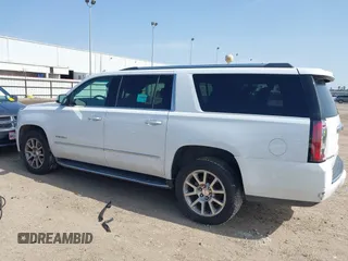 2019 GMC Yukon XL Denali with VIN 1GKS1HKJ8KR378385, listed as a IAAI auction lot 41580041 with 115,481 mi miles. Bid and sale history available at carsss.com. Image 14.