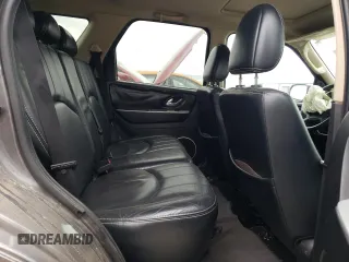 2005 Mercury Mariner Luxury z VIN 4M2YU57185DJ27043, wystawiony jako Copart lot #52980555 z przebiegiem 152 406 mil mil oraz Szkoda całkowita • Salvage title. Historia ofert i sprzedaży dostępna na DreamBid. Obrazek 10.