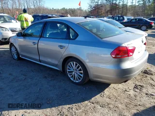2014 Volkswagen Passat S с VIN 1VWAP7A30EC008863, выставлен на аукционе IAAI как лот 41004815 с пробегом 219 881 миль миль и . История ставок и продаж доступна на DreamBid. Изображение 3.