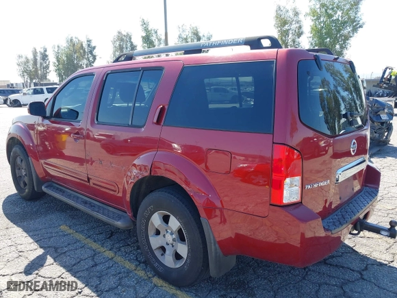 2006 Nissan Pathfinder SE with VIN 5N1AR18U66C614013, listed as a IAAI auction lot 42004323 with 139,868 mi miles. Bid and sale history available at carsss.com. Image 3.