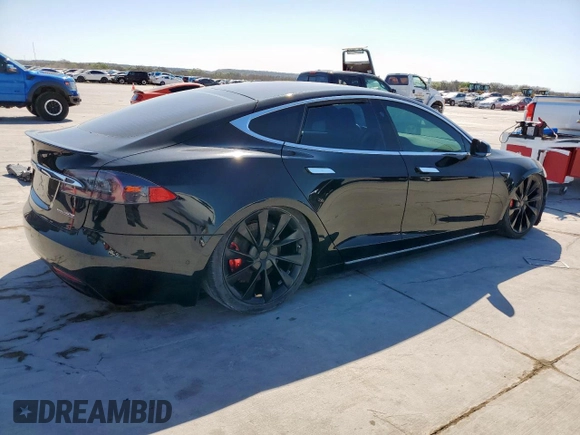 2019 Tesla Model S 100D with VIN 5YJSA1E46KF331936, listed as a Copart auction lot 49639135 with 20,499 mi miles and Salvage title. Bid and sale history available at DreamBid. Image 3.