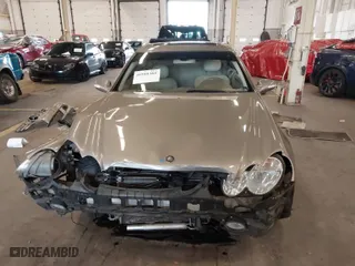 2006 Mercedes-Benz CLK-Class 3.5L with VIN WDBTJ56J46F198271, listed as a IAAI auction lot 40980385 with 92,545 mi miles. Bid and sale history available at carsss.com. Image 13.