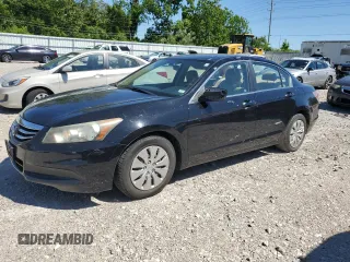 2011 Honda Accord LX z VIN 1HGCP2F38BA118298, wystawiony jako Copart lot #57903595 z przebiegiem 192 548 mil mil oraz Szkoda całkowita • Salvage title. Historia ofert i sprzedaży dostępna na DreamBid. Obrazek 1.