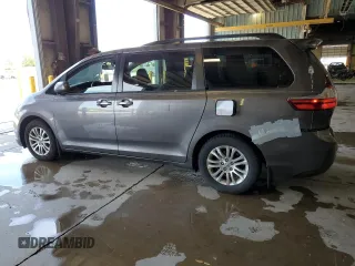 2017 Toyota Sienna XLE Auto Access Seat с VIN 5TDYZ3DC1HS820689, выставлен на аукционе Copart как лот 58625205 с пробегом 98 009 миль миль и Списание • Salvage title. История ставок и продаж доступна на DreamBid. Изображение 2.