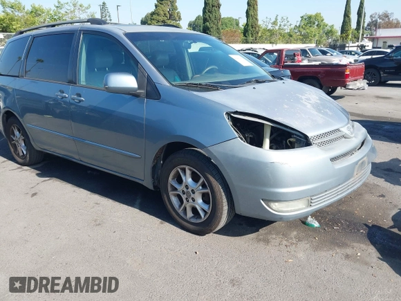 2004 Toyota Sienna XLE z VIN 5TDZA22C84S104455, wystawiony jako IAAI lot #42286498 z przebiegiem 133 624 mil mil oraz . Historia ofert i sprzedaży dostępna na DreamBid. Obrazek 1.