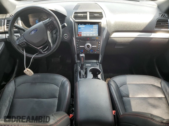 2018 Ford Explorer Sport z VIN 1FM5K8GTXJGA40833, wystawiony jako Copart lot #60527975 z przebiegiem 123 544 mil mil oraz Szkoda całkowita • Salvage title. Historia ofert i sprzedaży dostępna na DreamBid. Obrazek 8.