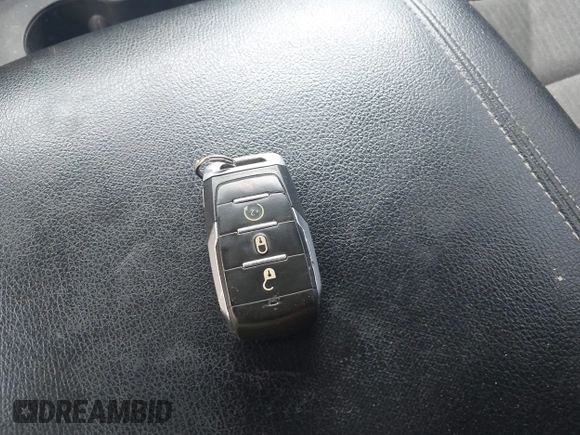 2021 Ram 1500 Lone Star z VIN 1C6RREBT0MN828129, wystawiony jako IAAI lot #42268306 z przebiegiem 105 958 mil mil oraz . Historia ofert i sprzedaży dostępna na DreamBid. Obrazek 11.
