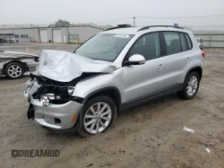 2017 Volkswagen Tiguan S z VIN WVGBV7AX7HK047651, wystawiony jako Copart lot #51873125 z przebiegiem 86 759 mil mil oraz Szkoda całkowita • Salvage title. Historia ofert i sprzedaży dostępna na DreamBid. Obrazek 1.