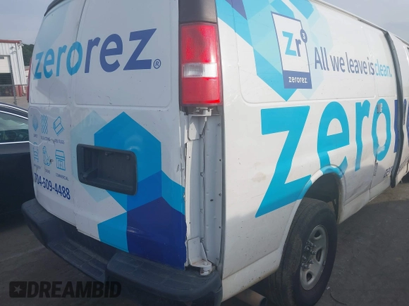 2018 Chevrolet Express Cargo z VIN 1GCZGHFG3J1343855, wystawiony jako IAAI lot #39483464 z przebiegiem 102 343 mil mil oraz . Historia ofert i sprzedaży dostępna na DreamBid. Obrazek 18.