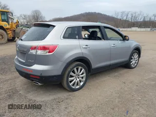 2008 Mazda CX-9 Touring with VIN JM3TB28A080157191, listed as a IAAI auction lot 41897470 with 245,364 mi miles and . Bid and sale history available at carsss.com. Image 4.