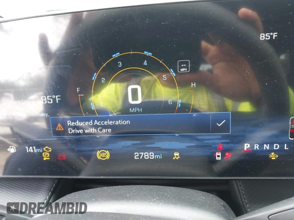 2025 Chevrolet Equinox FWD LT with VIN 3GNAXHEG0SL141748, listed as a IAAI auction lot 40800238 with 2,789 mi miles and . Bid and sale history available at DreamBid. Image 7.
