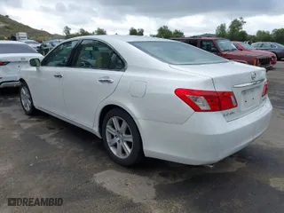 2009 Lexus ES 350 with VIN JTHBJ46G692282209, listed as a IAAI auction lot 41777865 with 157,729 mi miles. Bid and sale history available at carsss.com. Image 3.