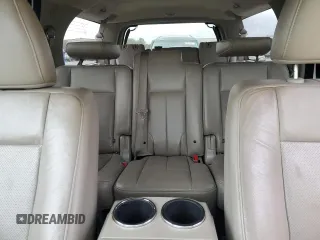 2014 Ford Expedition Max Limited z VIN 1FMJK1K52EEF61786, wystawiony jako Copart lot #89087505 z przebiegiem Nie podano mil oraz Szkoda całkowita • Salvage title. Historia ofert i sprzedaży dostępna na DreamBid. Obrazek 10.