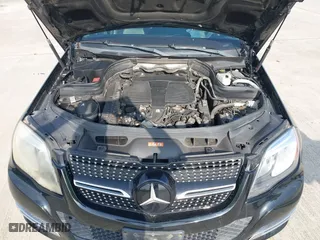2013 Mercedes-Benz GLK-Class GLK 350 with VIN WDCGG5HB2DF990806, listed as a IAAI auction lot 42047198 with 130,728 mi miles. Bid and sale history available at carsss.com. Image 10.