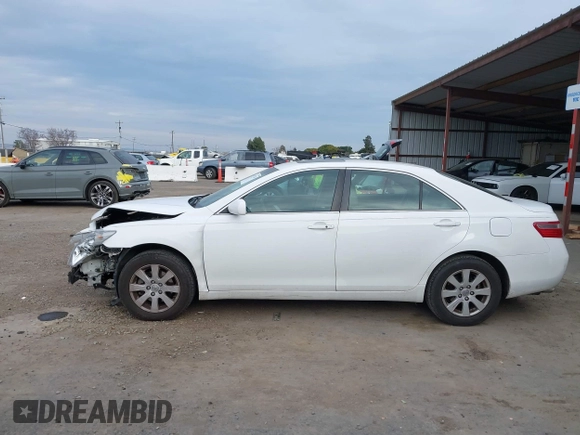 2009 Toyota Camry LE with VIN 4T1BK46K49U594340, listed as a IAAI auction lot 41577134 with 179,084 mi miles. Bid and sale history available at carsss.com. Image 15.