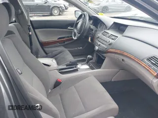 2011 Honda Accord EX с VIN 1HGCP2F75BA073517, выставлен на аукционе IAAI как лот 41875713 с пробегом 170 352 миль миль и . История ставок и продаж доступна на DreamBid. Изображение 5.