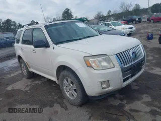 2011 Mercury Mariner z VIN 4M2CN8BG2BKJ01534, wystawiony jako IAAI lot #41832400 z przebiegiem 251 916 mil mil oraz . Historia ofert i sprzedaży dostępna na DreamBid. Obrazek 1.