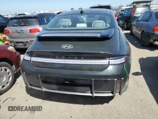 2023 Hyundai Ioniq 6 Limited z VIN KMHM54AA9PA031524, wystawiony jako Copart lot #51411324 z przebiegiem 4077 mil mil oraz Szkoda całkowita • Salvage title. Historia ofert i sprzedaży dostępna na DreamBid. Obrazek 6.