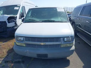 2004 Chevrolet Astro Cargo with VIN 1GCDM19X64B119631, listed as a IAAI auction lot 41570398 with 108,993 mi miles. Bid and sale history available at carsss.com. Image 12.