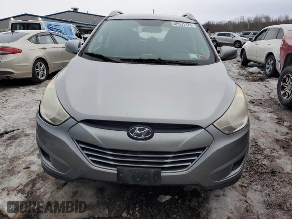 2010 Hyundai Tucson GLS with VIN KM8JU3AC2AU113747, listed as a Copart auction lot 48031375 with 220,982 mi miles and Salvage Title. Bid and sale history available at DreamBid. Image 5.