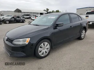 2014 Volkswagen Jetta SE with VIN 3VWD17AJ2EM381057, listed as a Copart auction lot 54267475 with 187,770 mi miles and Salvage title. Bid and sale history available at DreamBid. Image 1.