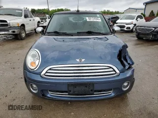 2009 MINI Convertible with VIN WMWMR33579TU96147, listed as a Copart auction lot 60124945 with 94,612 mi miles and Non repairable. Bid and sale history available at DreamBid. Image 5.