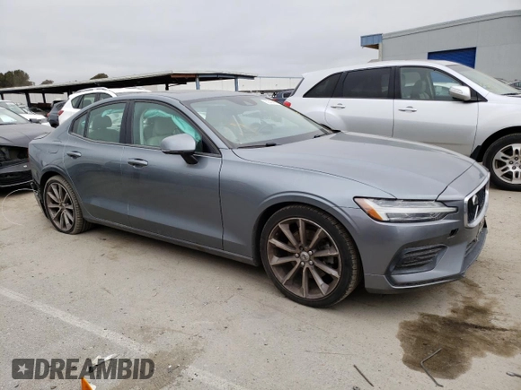 2019 Volvo S60 Momentum with VIN 7JR102FK2KG002871, listed as a Copart auction lot 52345413 with 30,848 mi miles. Bid and sale history available at carsss.com. Image 4.