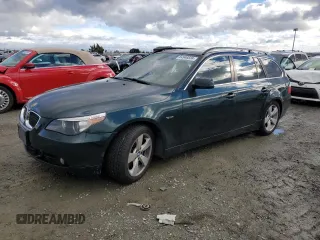 2007 BMW 5 Series 530xi with VIN WBANN73587CN03854, listed as a Copart auction lot 84946824 with 131,088 mi miles and Salvage title. Bid and sale history available at DreamBid. Image 1.