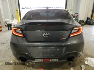 2024 Toyota GR86 Premium with VIN JF1ZNBE1XR8757000, listed as a Copart auction lot 47086215 with 11,056 mi miles and Clean Title. Bid and sale history available at carsss.com. Image 6.