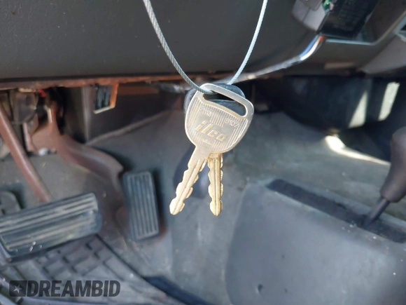 2004 Chevrolet Silverado 1500 with VIN 1GCEK19T64E227818, listed as a IAAI auction lot 41765874 with 326,514 mi miles and . Bid and sale history available at DreamBid. Image 11.
