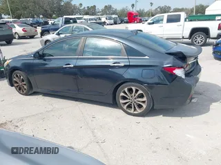 2014 Hyundai Sonata Limited with VIN 5NPEC4AB0EH935405, listed as a IAAI auction lot 41519802 with 159,707 mi miles and . Bid and sale history available at DreamBid. Image 14.