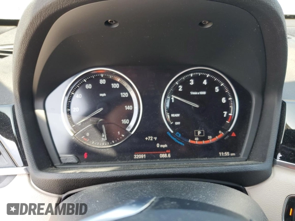 2018 BMW X1 xDrive28i with VIN WBXHT3C36J5L33585, listed as a Copart auction lot 51148545 with 32,091 mi miles and Salvage Title. Bid and sale history available at carsss.com. Image 9.