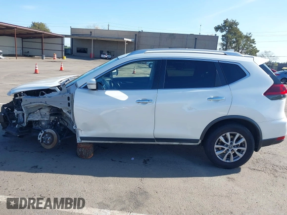 2018 Nissan Rogue SV with VIN KNMAT2MVXJP596787, listed as a IAAI auction lot 41830629 with 98,179 mi miles. Bid and sale history available at carsss.com. Image 15.