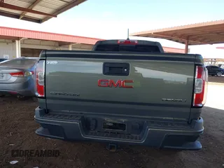 2017 GMC Canyon 4WD Denali z VIN 1GTG6EENXH1315022, wystawiony jako IAAI lot #42152968 z przebiegiem 108 933 mil mil oraz . Historia ofert i sprzedaży dostępna na DreamBid. Obrazek 16.