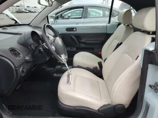 2010 Volkswagen Beetle with VIN 3VWRG3AL1AM004423, listed as a Copart auction lot 44448625 with 106,058 mi miles and Salvage Title. Bid and sale history available at DreamBid. Image 7.