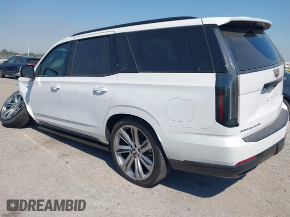 2025 Cadillac Escalade z VIN 1GYS9GRL7SR168408, wystawiony jako IAAI lot #41855623 z przebiegiem 1 744 mil mil oraz . Historia ofert i sprzedaży dostępna na DreamBid. Obrazek 3.