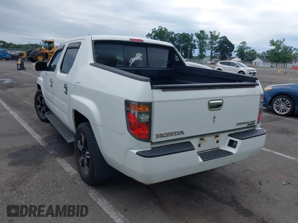 2008 Honda Ridgeline RT z VIN 2HJYK162X8H540132, wystawiony jako IAAI lot #42796783 z przebiegiem 226 779 mil mil oraz . Historia ofert i sprzedaży dostępna na DreamBid. Obrazek 3.