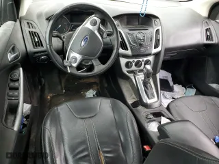 2013 Ford Focus SE with VIN 1FADP3F25DL128574, listed as a Copart auction lot 52548144 with 123,764 mi miles and Salvage Title. Bid and sale history available at carsss.com. Image 8.