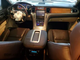 2013 Cadillac Escalade Platinum Edition with VIN 1GYS4DEF3DR360344, listed as a Copart auction lot 83553704 with 123,283 mi miles and Salvage Title. Bid and sale history available at carsss.com. Image 8.