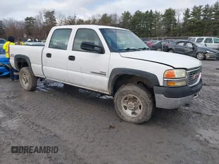 2002 GMC Sierra 2500HD SLE with VIN 1GTHK23162F158226, listed as a IAAI auction lot 41119821 with 50,119 mi miles. Bid and sale history available at carsss.com. Image 1.