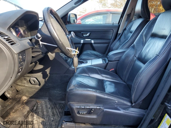 2013 Volvo XC90 R-Design with VIN YV4952CT9D1651974, listed as a Copart auction lot 78037824 with 163,752 mi miles and Salvage Title. Bid and sale history available at carsss.com. Image 7.