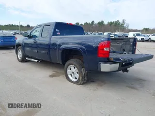 2011 Chevrolet Silverado 1500 LT with VIN 1GCRKSE33BZ398223, listed as a IAAI auction lot 42106322 with 94,829 mi miles and . Bid and sale history available at DreamBid. Image 3.