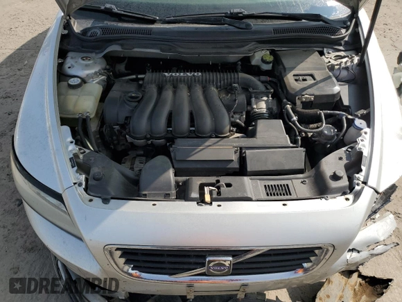 2008 Volvo S40 2.4L z VIN YV1MS390682382013, wystawiony jako Copart lot #58504335 z przebiegiem 93 187 mil mil oraz Szkoda całkowita • Salvage title. Historia ofert i sprzedaży dostępna na DreamBid. Obrazek 11.