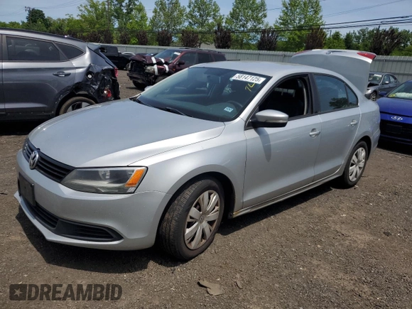 2011 Volkswagen Jetta SE с VIN 3VWDZ7AJ0BM327549, выставлен на аукционе Copart как лот 58147125 с пробегом 295 508 миль миль и Списание • Salvage title. История ставок и продаж доступна на DreamBid. Изображение 1.