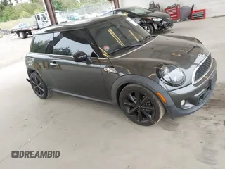 2012 MINI Hardtop S with VIN WMWSV3C52CTY19580, listed as a IAAI auction lot 42692197 with 90,745 mi miles and . Bid and sale history available at DreamBid. Image 1.