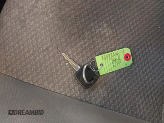 2005 Ford Focus S с VIN 3FAFP37NX5R109507, выставлен на аукционе IAAI как лот 42107599 с пробегом 186 421 миль миль и . История ставок и продаж доступна на DreamBid. Изображение 11.