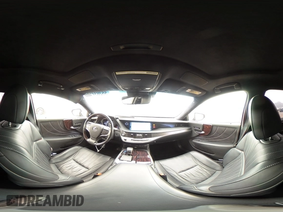 2019 Lexus LS 500 z VIN JTHC51FF1K5006989, wystawiony jako Copart lot #55203413 z przebiegiem 30 985 mil mil oraz . Historia ofert i sprzedaży dostępna na DreamBid. Obrazek 13.